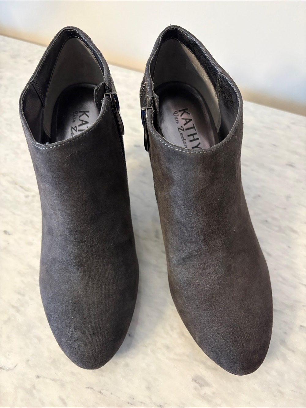 NWT Kathy Van Zeeland Women’s Charcoal Suede Ankle Boots 3” heels 7.5 - Picture 2 of 15